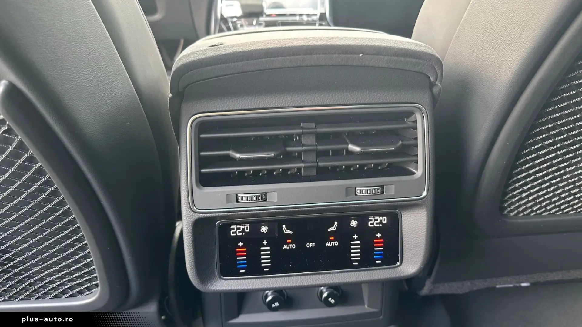 Audi RSQ8 RS Q8 performance Head Up