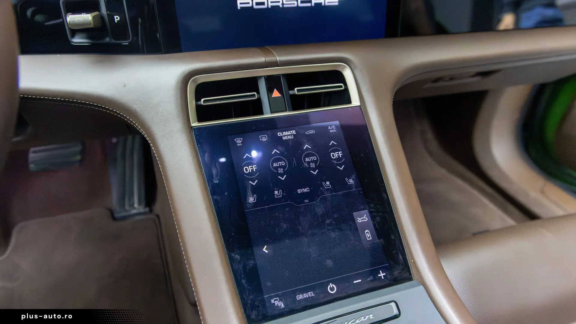 Porsche Taycan 4