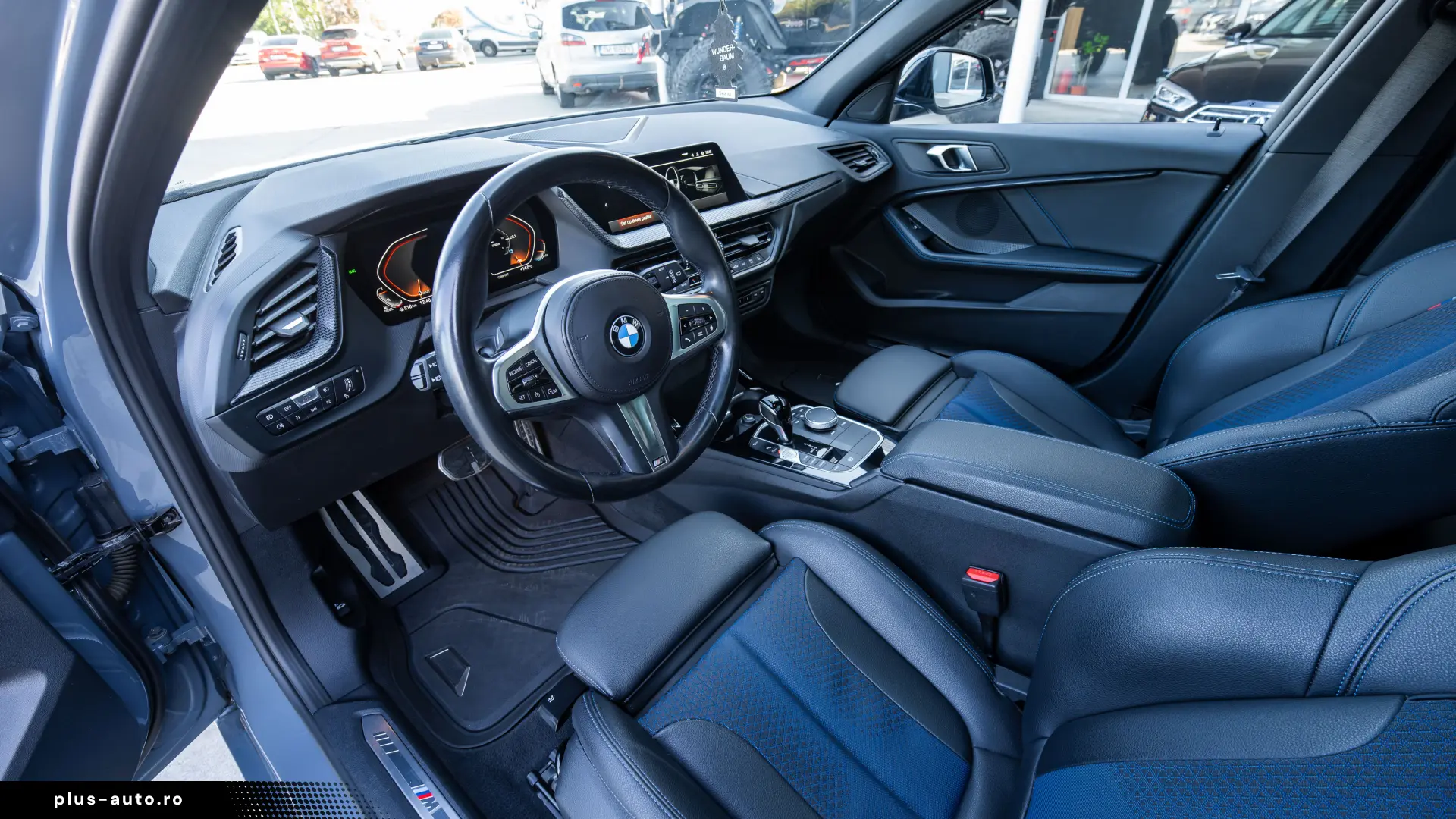 BMW 120d xDrive  M Pachet  LED  HiFi