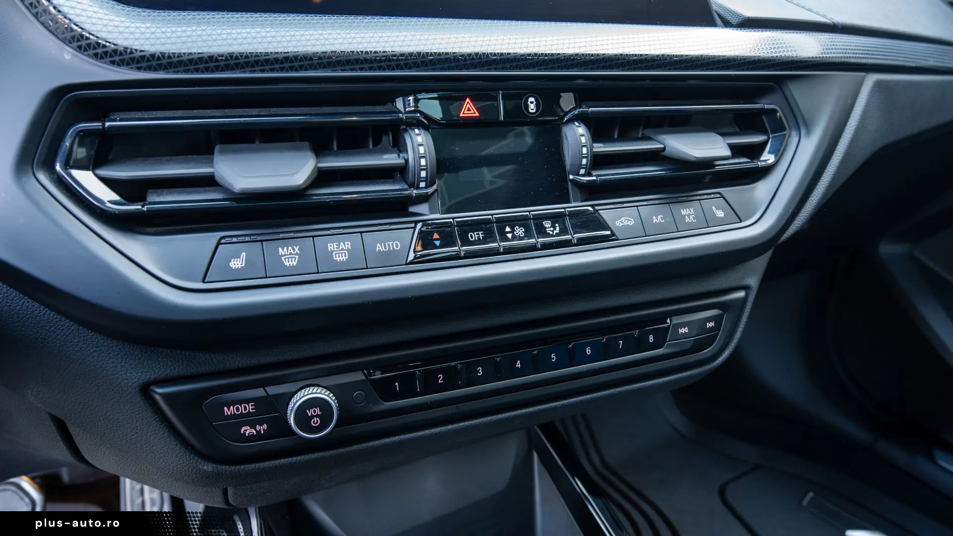 BMW 120d xDrive  M Pachet  LED  HiFi
