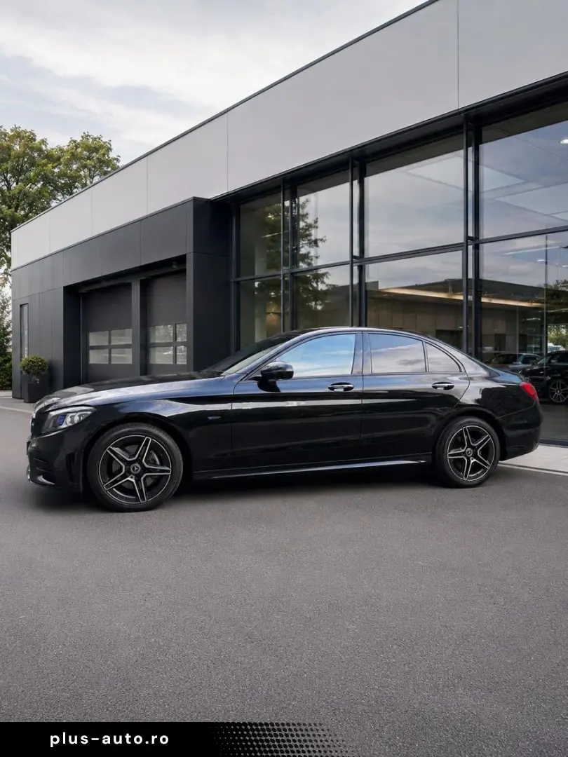 MERCEDES-BENZ C 300 e 4MATIC AMG  Pano
