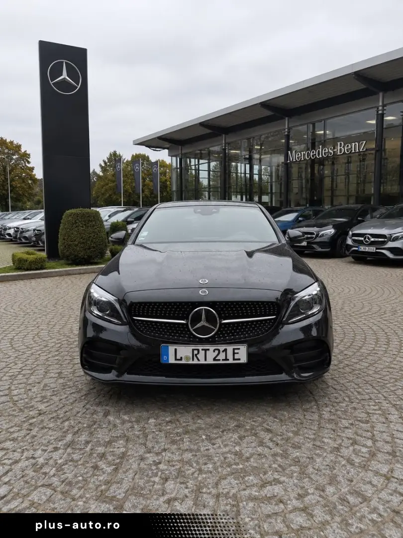 MERCEDES-BENZ C 300 e 4MATIC AMG  Pano