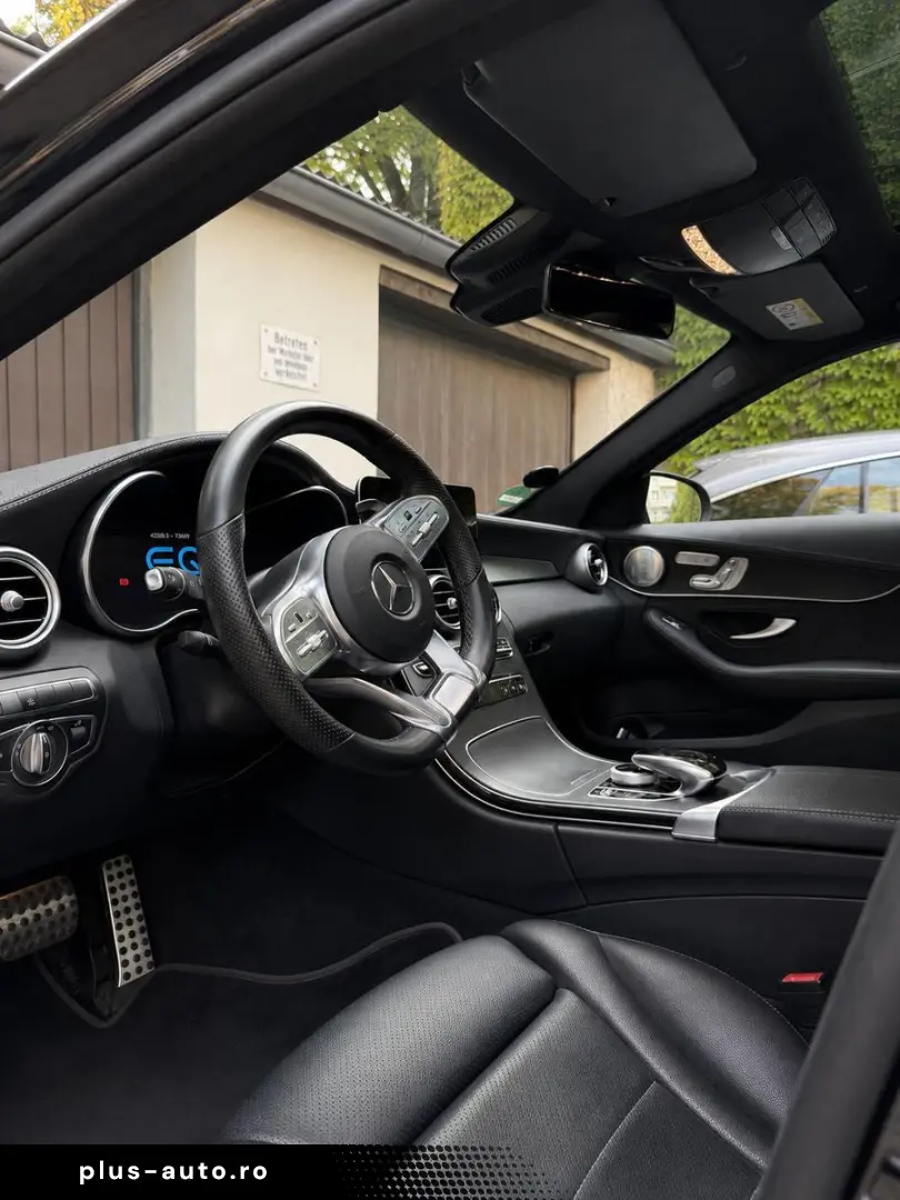 MERCEDES-BENZ C 300 e 4MATIC AMG  Pano