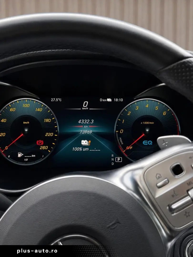 MERCEDES-BENZ C 300 e 4MATIC AMG  Pano