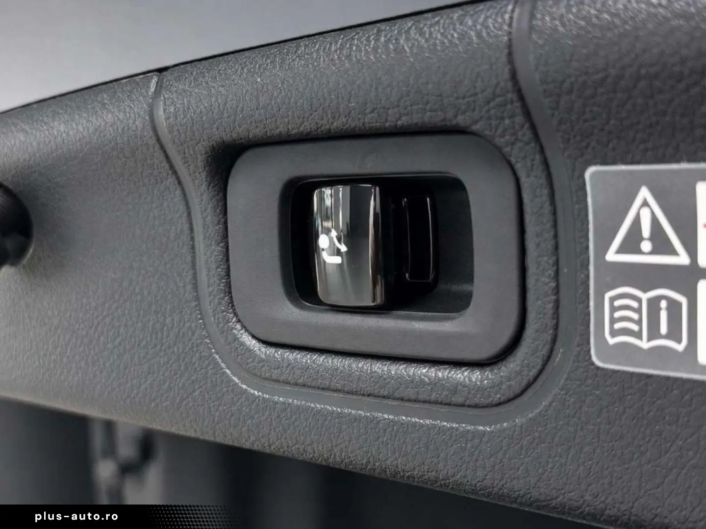 MERCEDES-BENZ C 300 4Matic Business  360