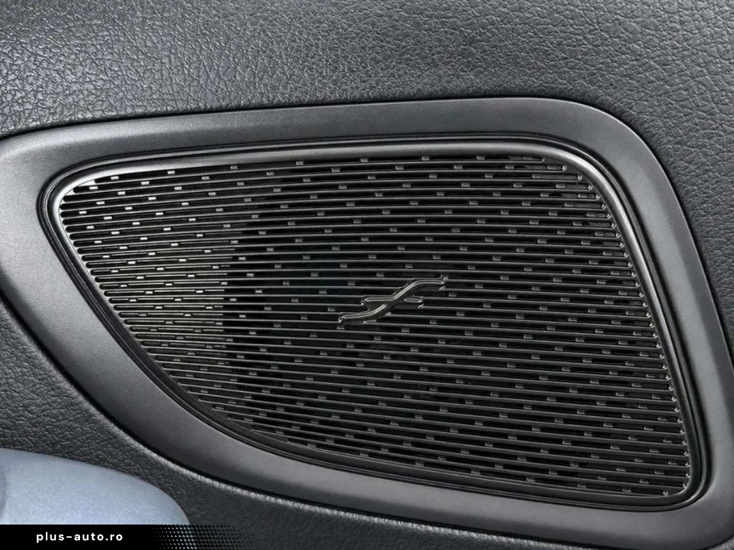 MERCEDES-BENZ C 300 4Matic Business  360