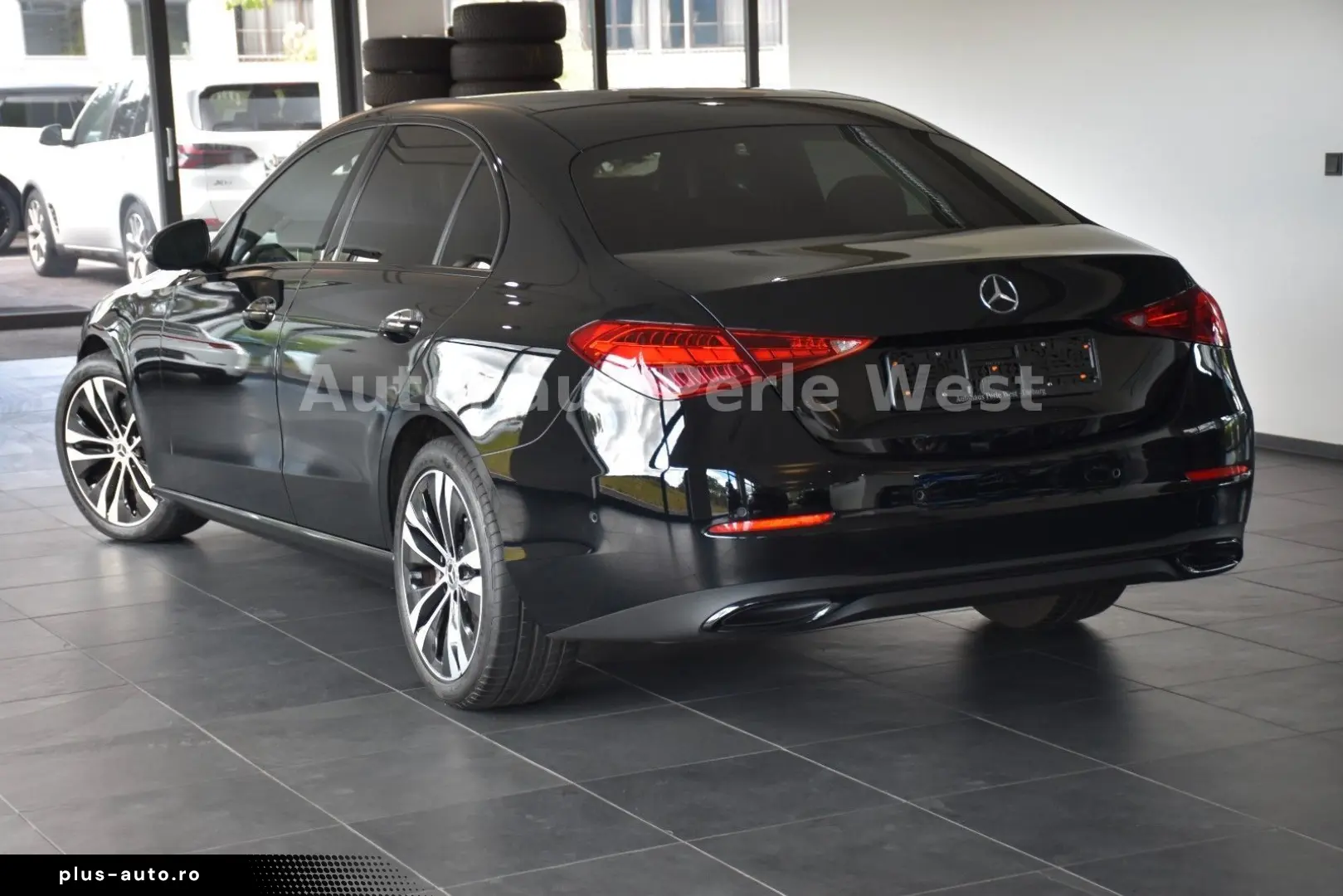 MERCEDES-BENZ C 300 d 4Matic 9G AVANTGARDE.LIGHT DISTRONIC