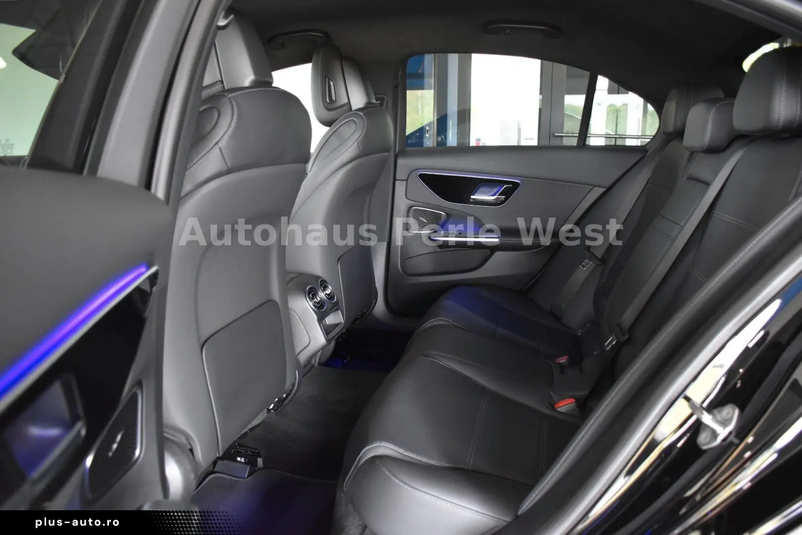 MERCEDES-BENZ C 300 d 4Matic 9G AVANTGARDE.LIGHT DISTRONIC