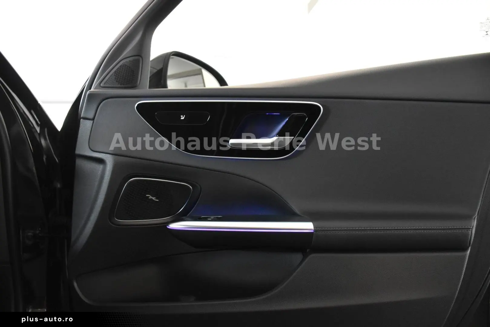 MERCEDES-BENZ C 300 d 4Matic 9G AVANTGARDE.LIGHT DISTRONIC