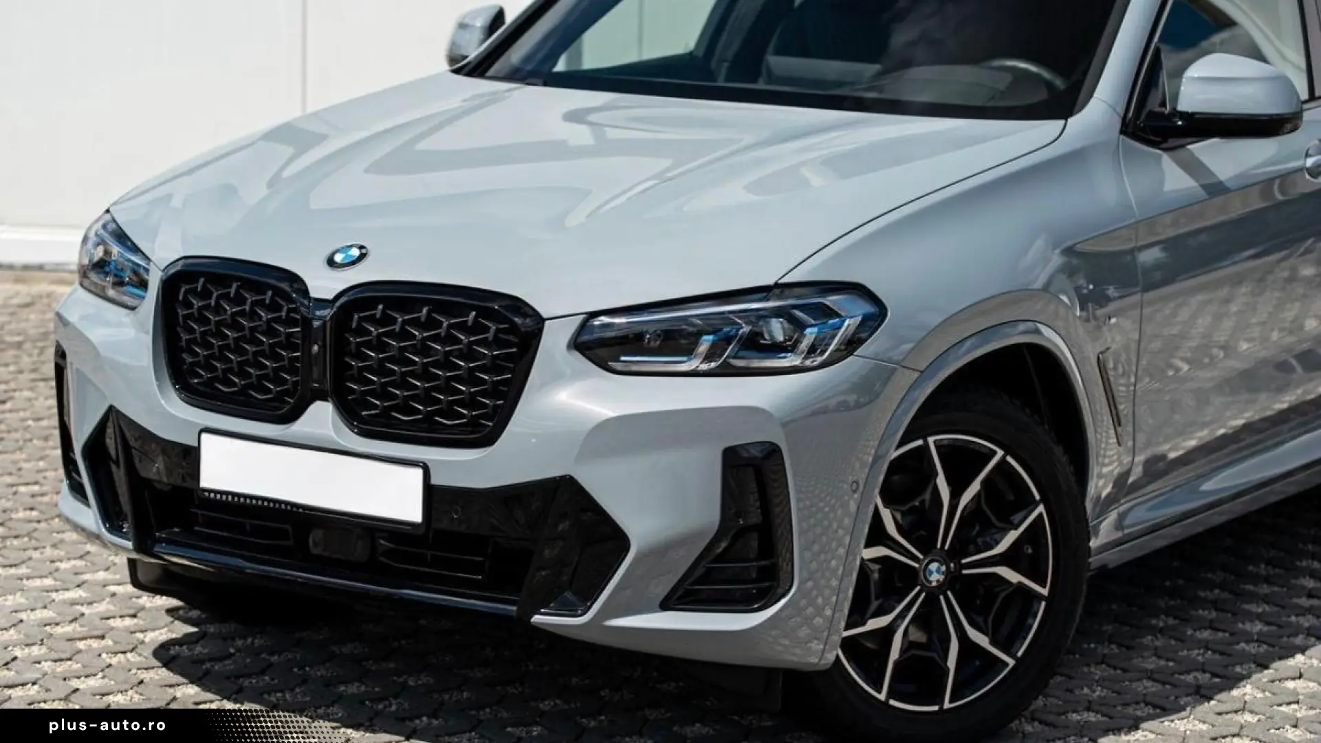 BMW X4 xDrive30d M-Sport AHK PANO ACC HuD Laser KoZg