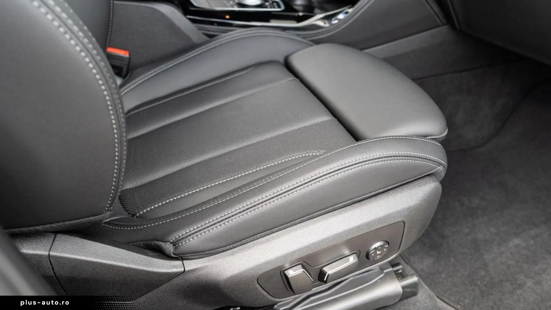 BMW X4 xDrive30d M-Sport AHK PANO ACC HuD Laser KoZg