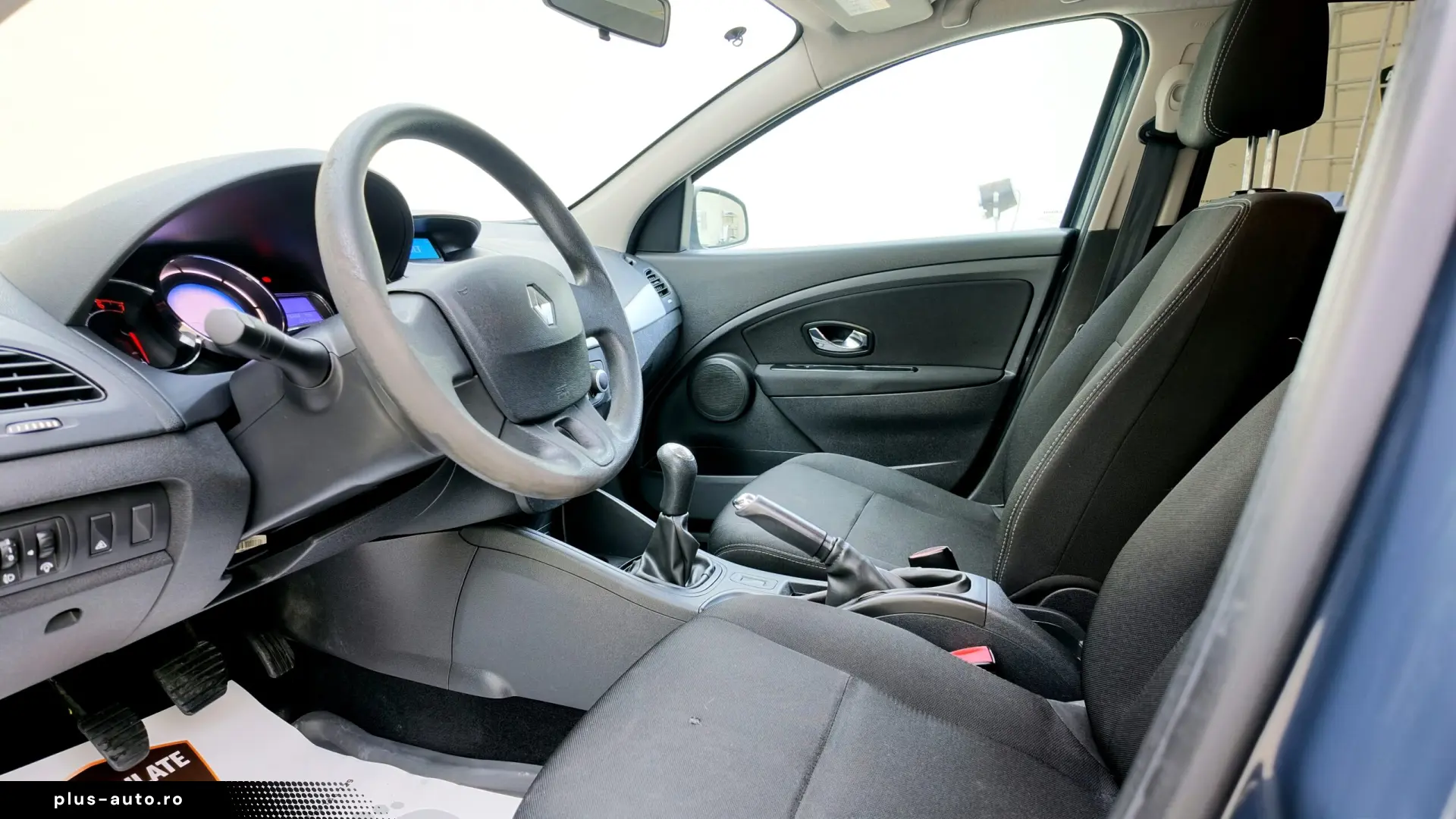 RENAULT   MEGANE   1.6 BENZINA   110CP   An 2014   Euro 5