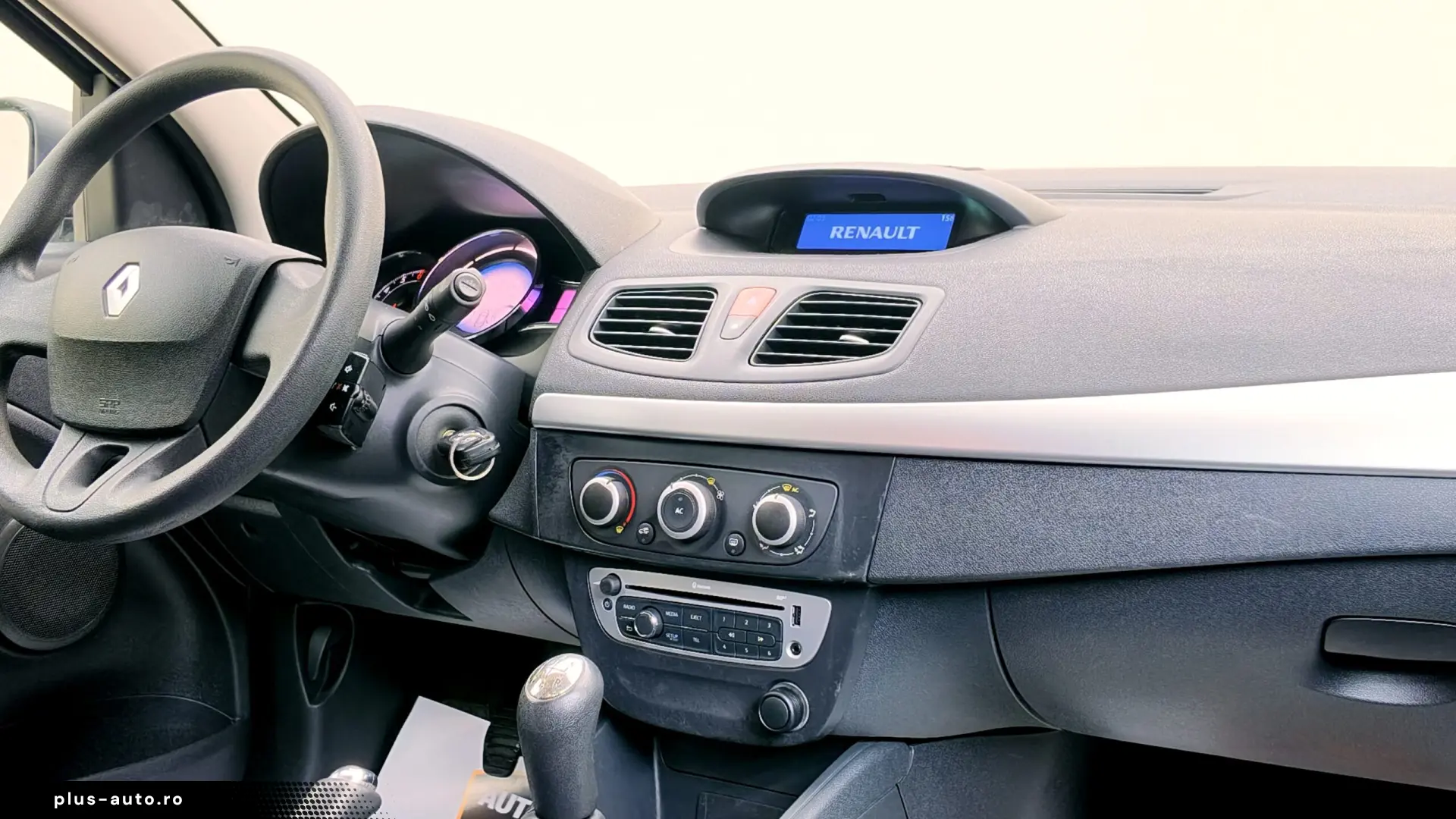 RENAULT   MEGANE   1.6 BENZINA   110CP   An 2014   Euro 5