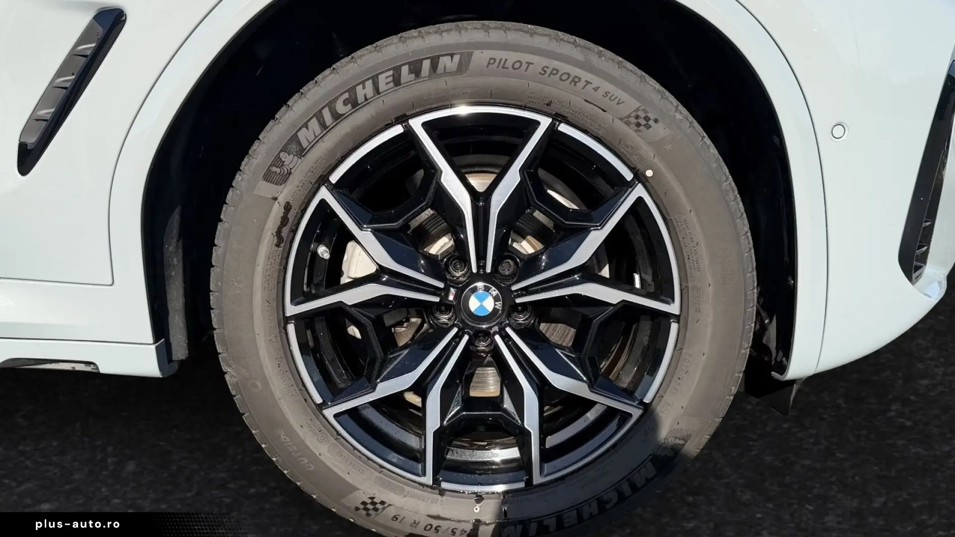 BMW X4 xDrive20d M Sport AHK Head-Up HiFi 19 LM