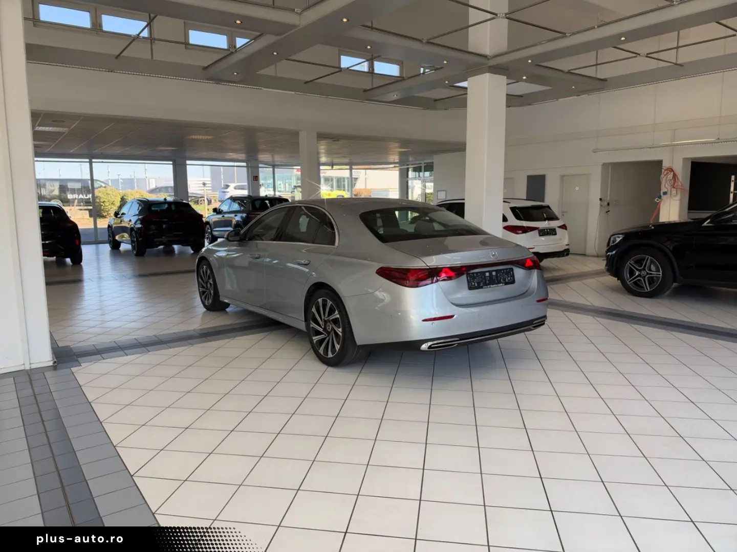 MERCEDES-BENZ E 220 d LIMO 4Matic Avantgarde