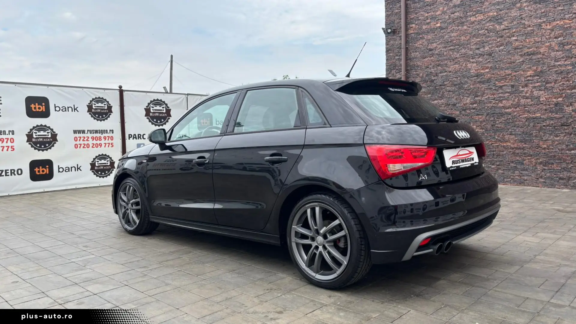 AUDI A1 2012 S LINE