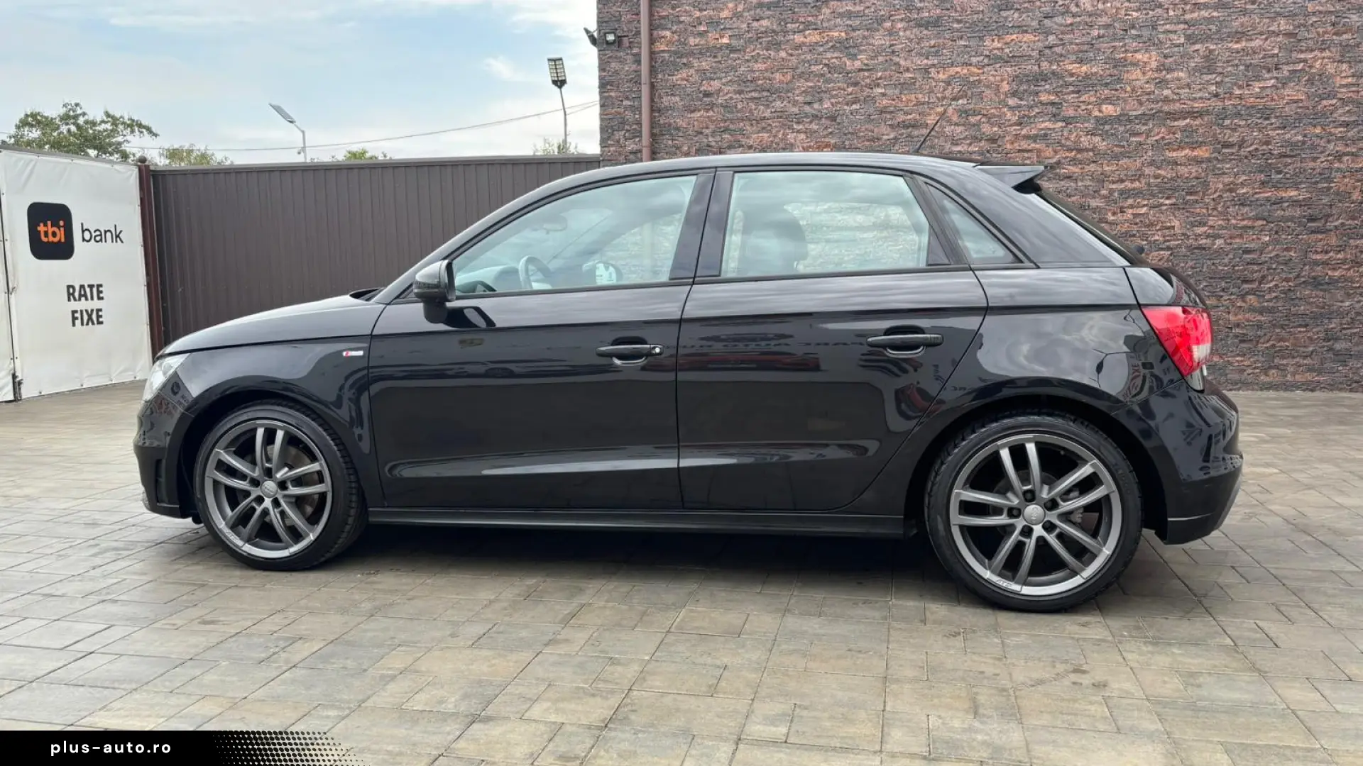 AUDI A1 2012 S LINE