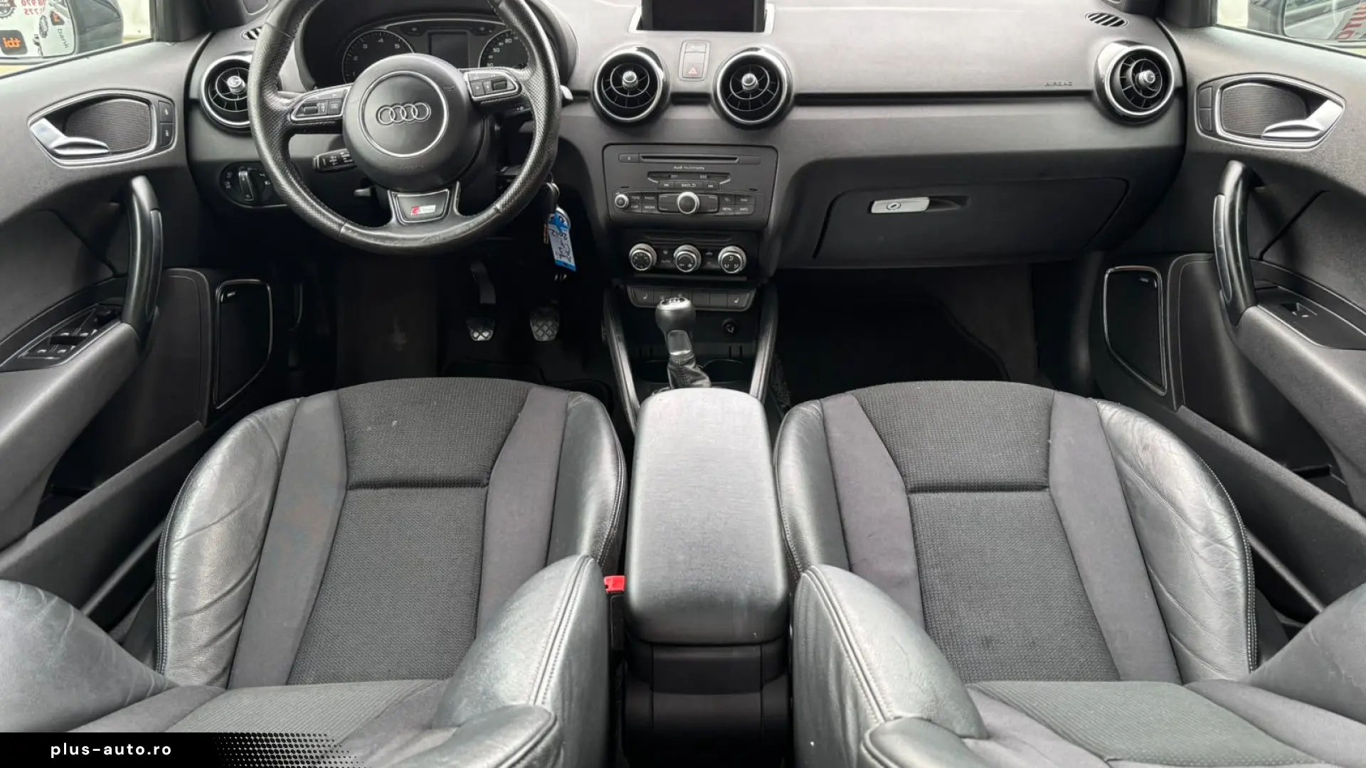 AUDI A1 2012 S LINE