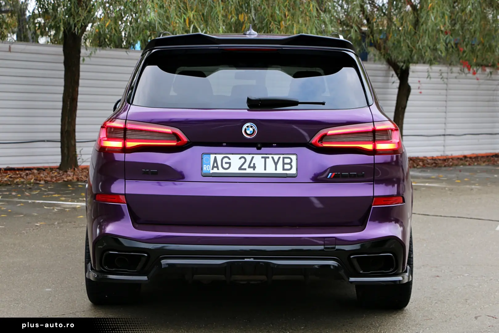 BMW X5 M50