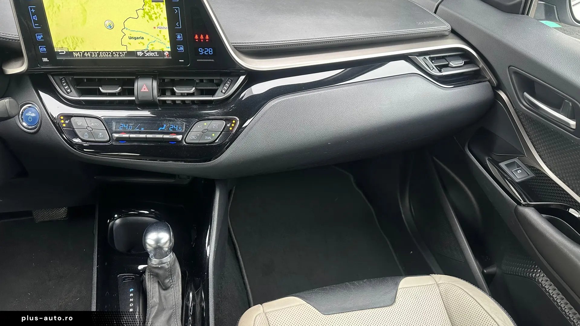 Toyota C-HR Hibrid 1.8 Benzina 122 CP An 2019
