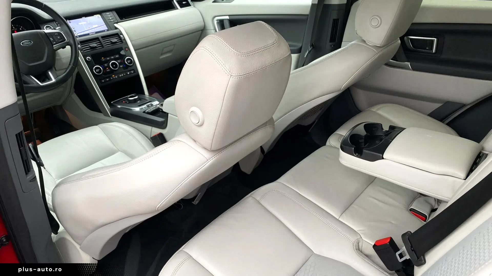 Land Rover Discovery Sport 2.0 150CP Rate fixe Avans 0