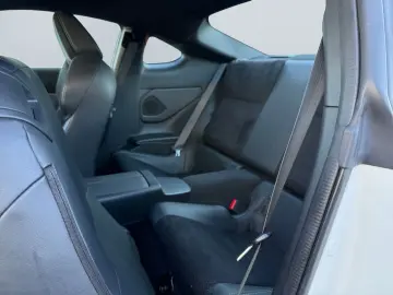 TOYOTA GR86 Basis  LED CarPlay Tempomat R-Kamera SHZ