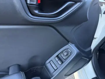 TOYOTA GR86 Basis  LED CarPlay Tempomat R-Kamera SHZ