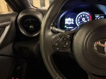 TOYOTA GR86 Pure  LED Torsen Sperrdiff Kamera SmartKey