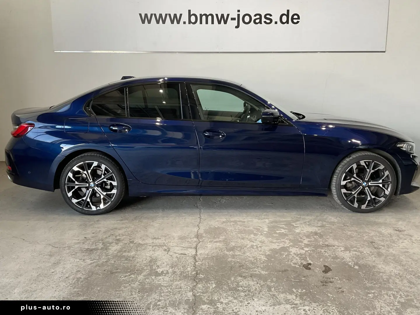 BMW 320i xDrive 19  LMR   Sportsit