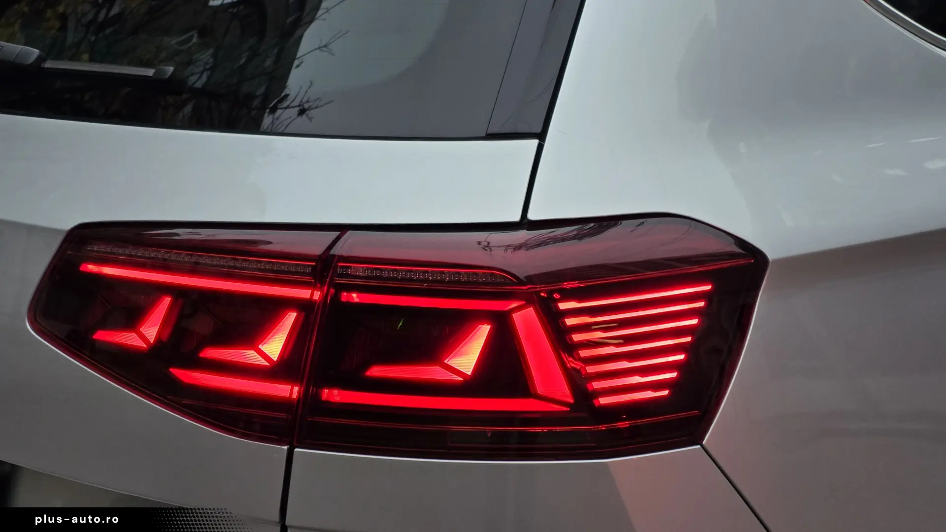 VOLKSWAGEN Passat 2026 — imagine 6
