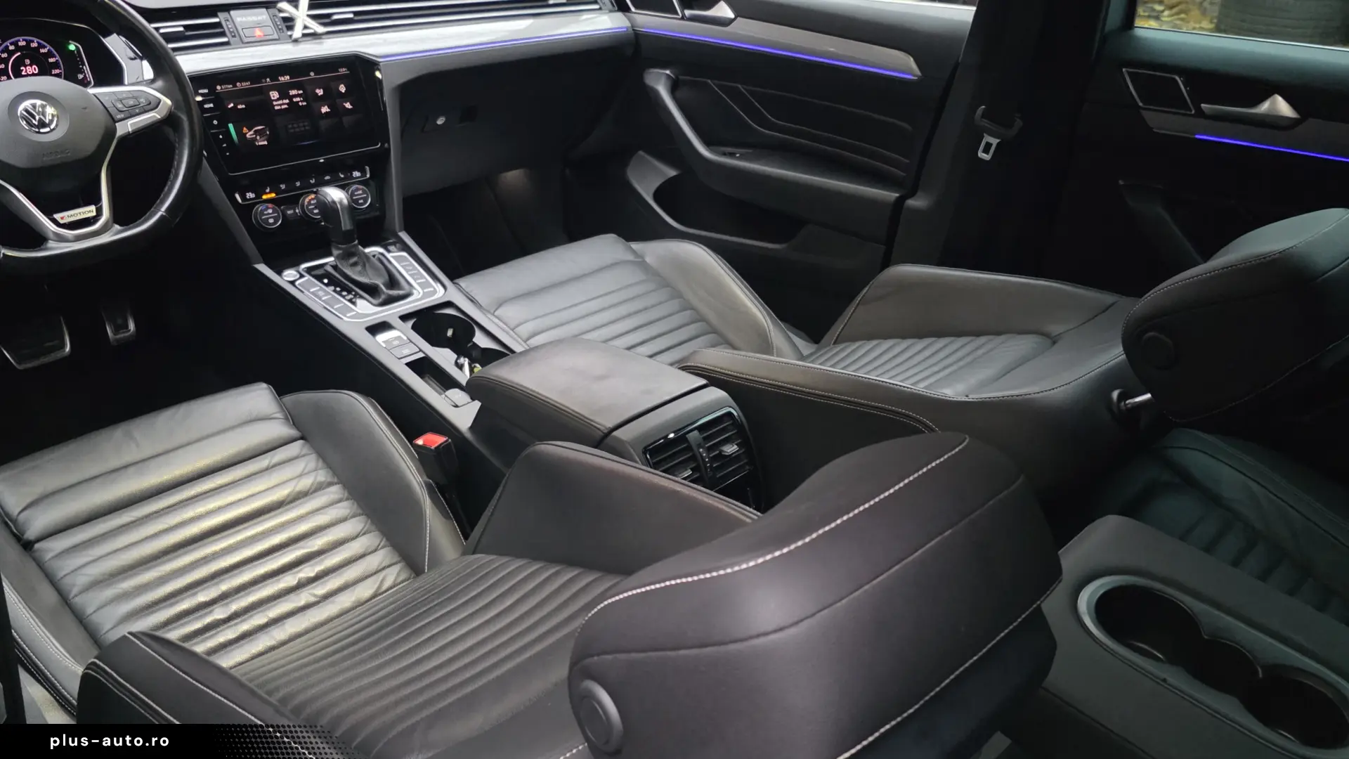 VOLKSWAGEN Passat 2026 — imagine 10