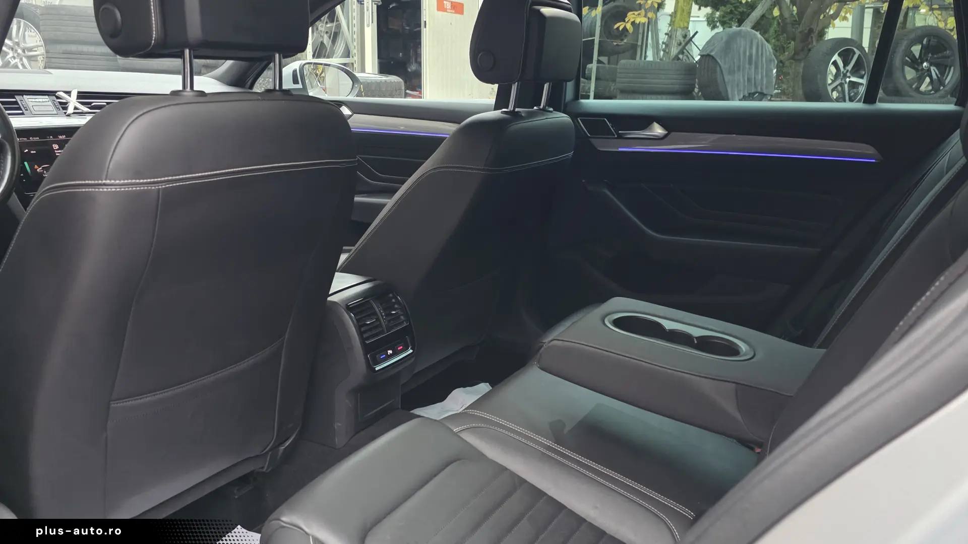VOLKSWAGEN Passat 2026 — imagine 19