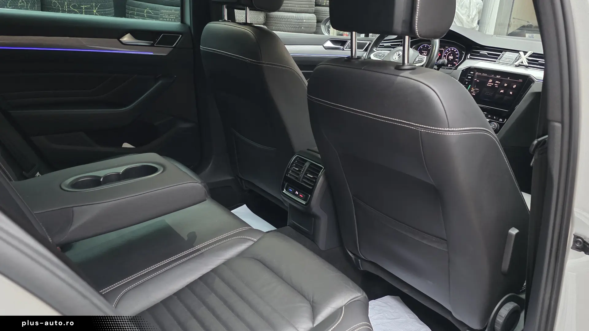 VOLKSWAGEN Passat 2026 — imagine 20