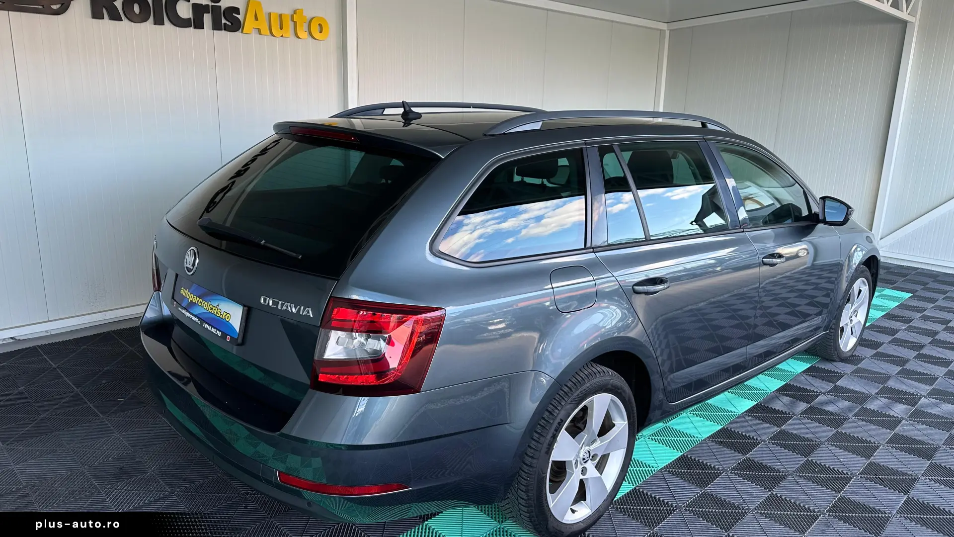 SKODA Octavia 2018 — imagine 3