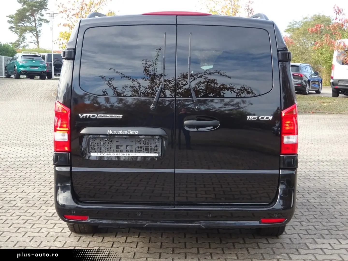 MERCEDES-BENZ Vito Tourer 116 CDI RWD lang Pro AHK Navi DAB