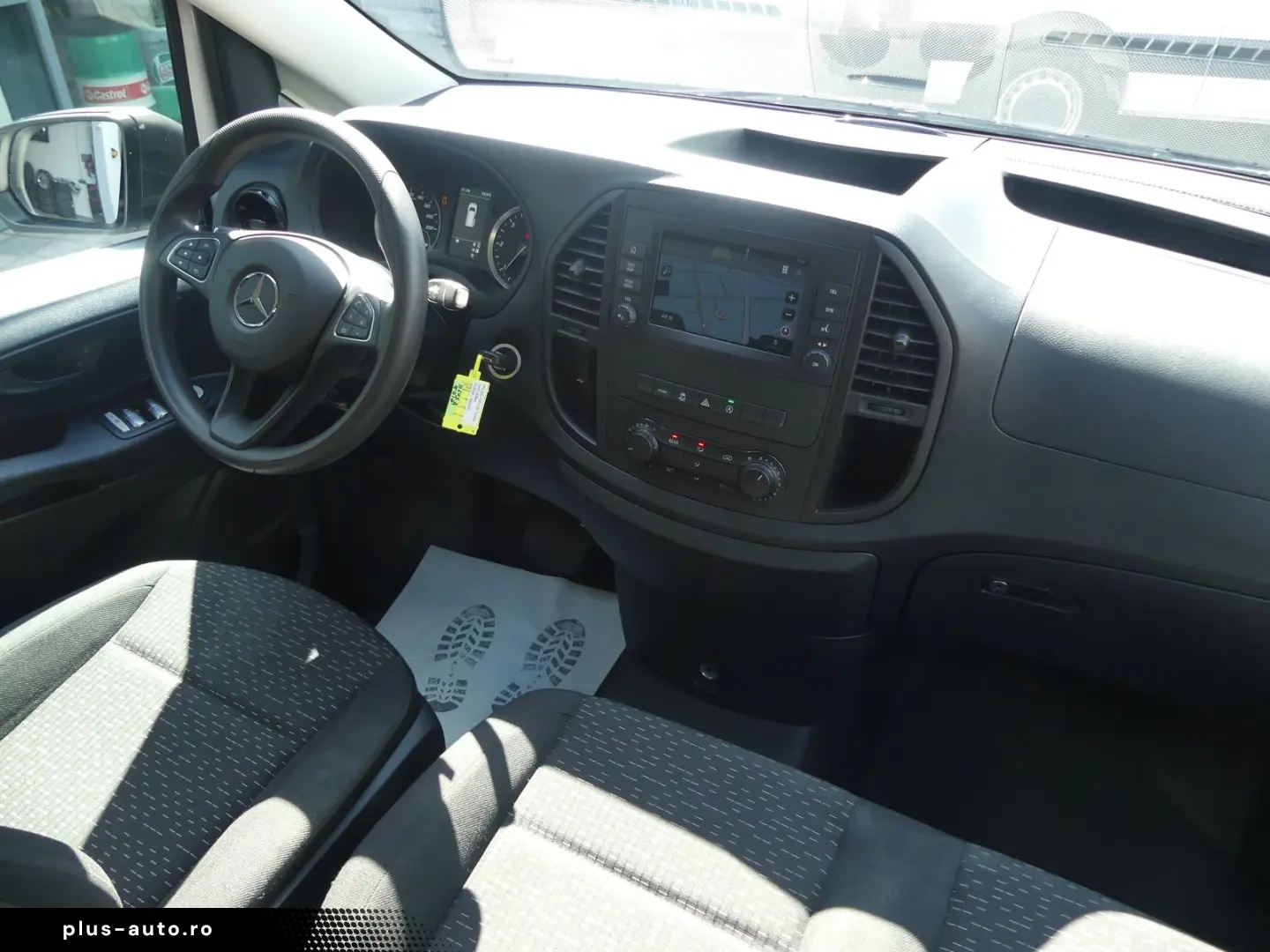 MERCEDES-BENZ Vito Tourer 116 CDI Pro lang 9 Sitze NAVI KAM