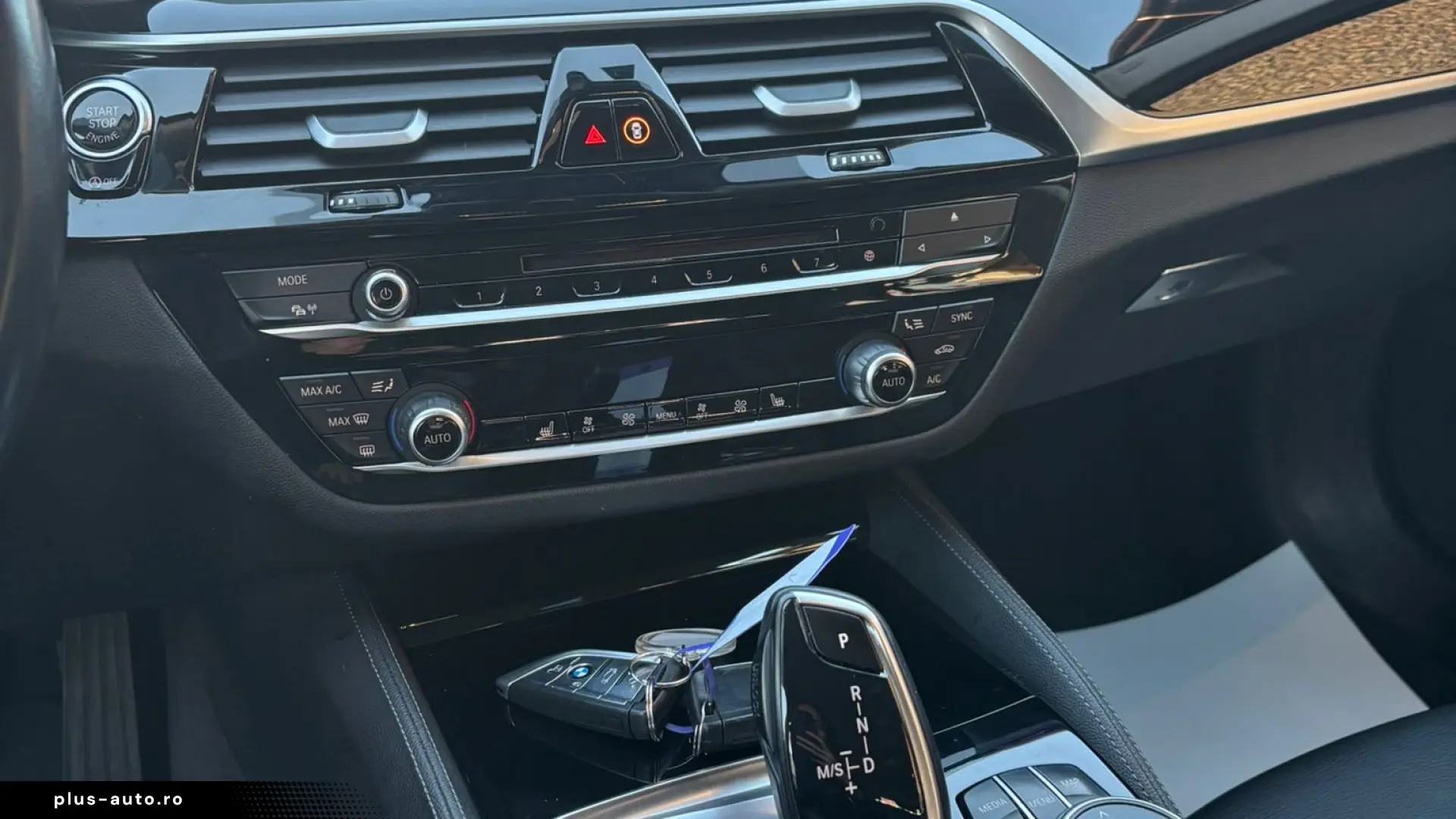 BMW Seria 5 2019 — imagine 11