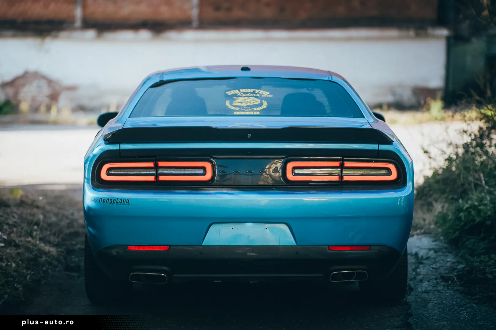 Dodge Challenger
