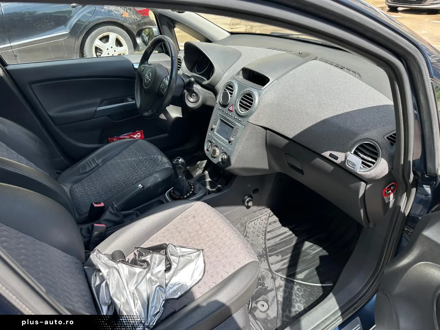 Opel Corsa D 2012