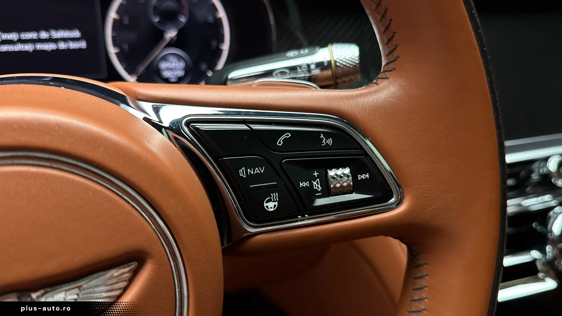 BENTLEY FLYING SPUR V8   MULLINER • BLACKLINE • MASAJ