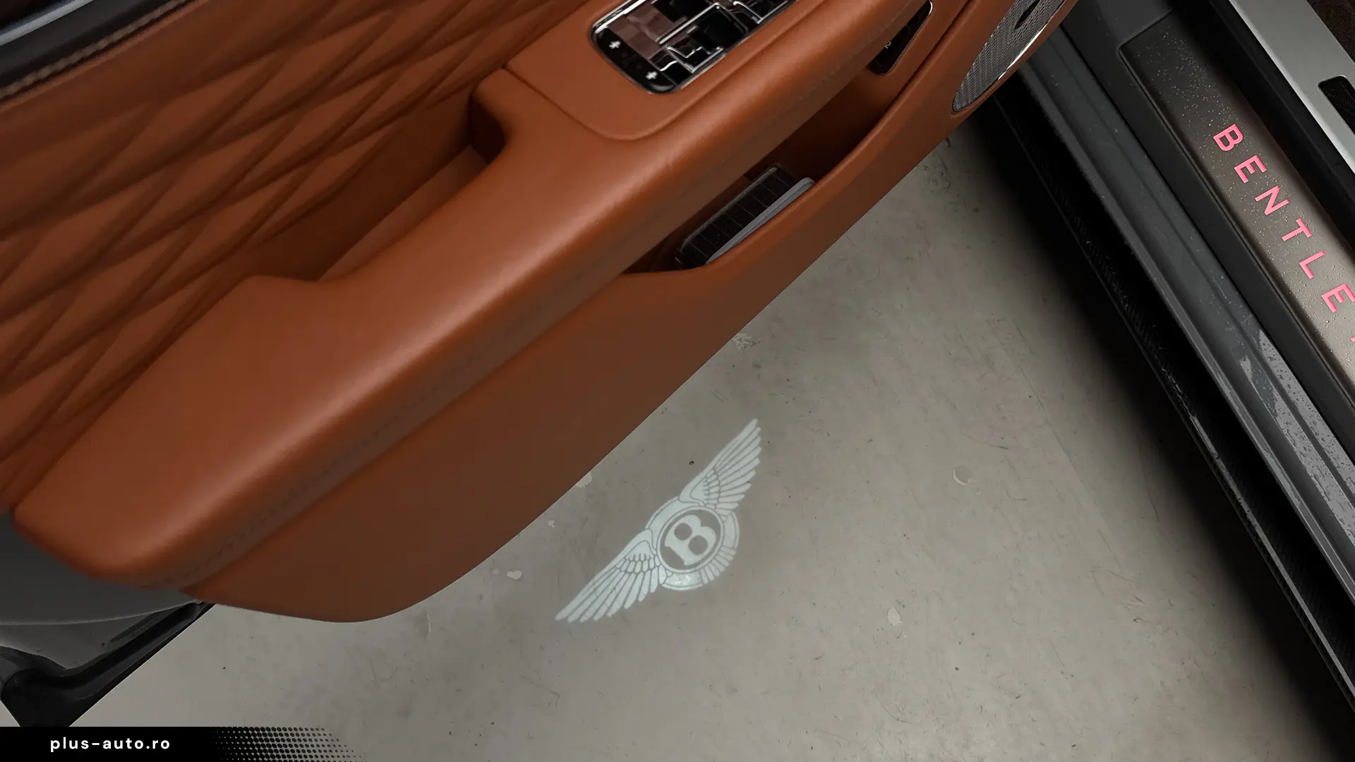 BENTLEY FLYING SPUR V8   MULLINER • BLACKLINE • MASAJ