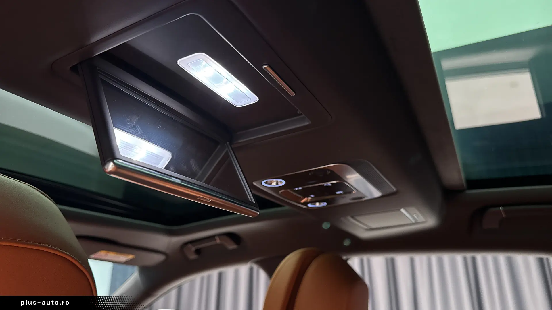 BENTLEY FLYING SPUR V8   MULLINER • BLACKLINE • MASAJ