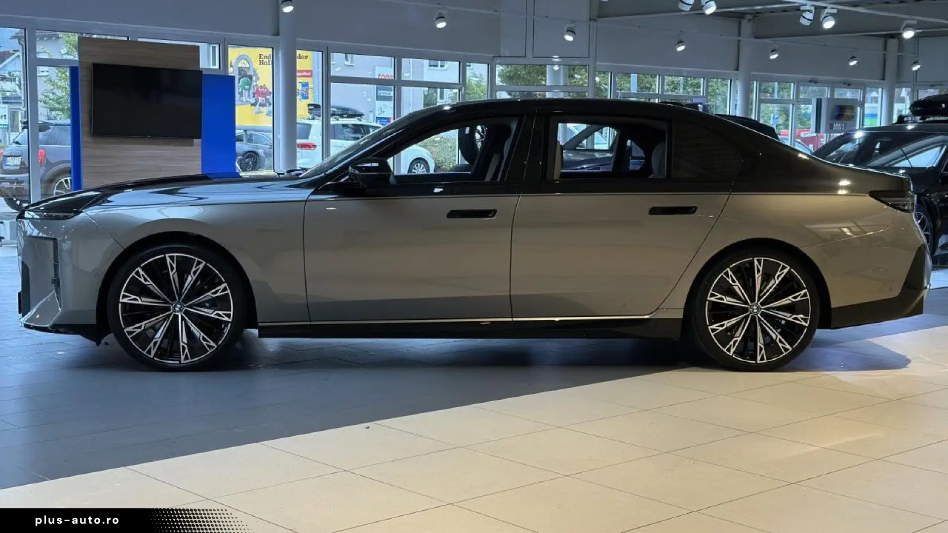 BMW 740 xDrive M Sport Pro Executive Fond-Entertain