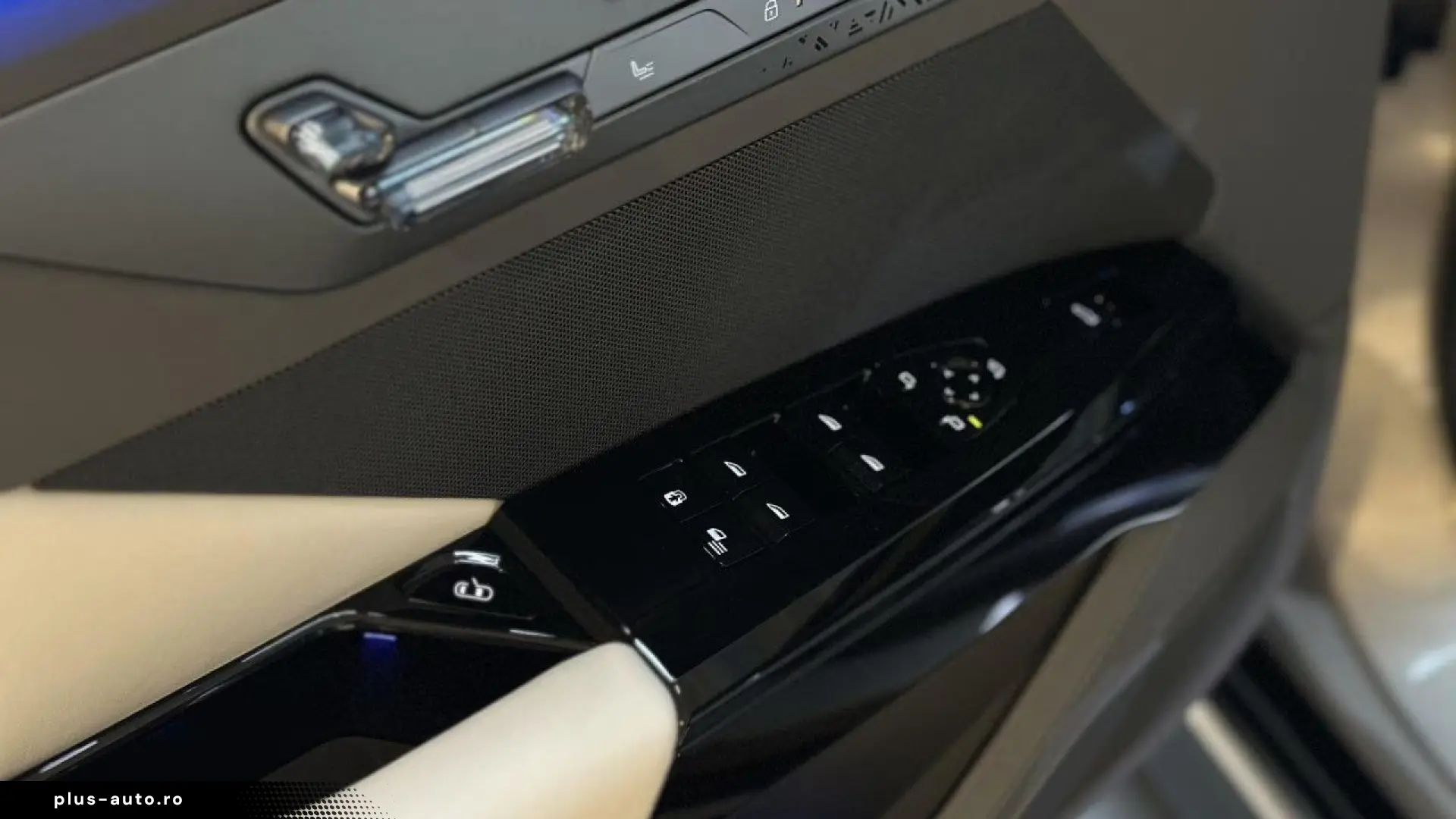 BMW 740 xDrive M Sport Pro Executive Fond-Entertain