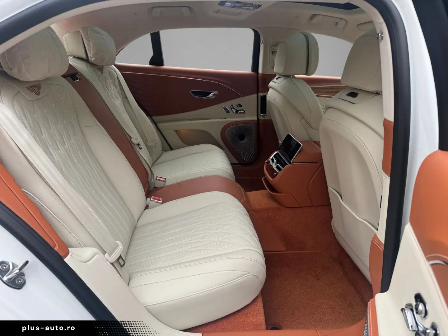 BENTLEY Flying Spur Azure V8 Hybrid MY-2026