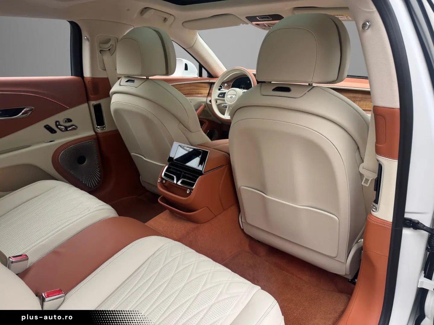 BENTLEY Flying Spur Azure V8 Hybrid MY-2026