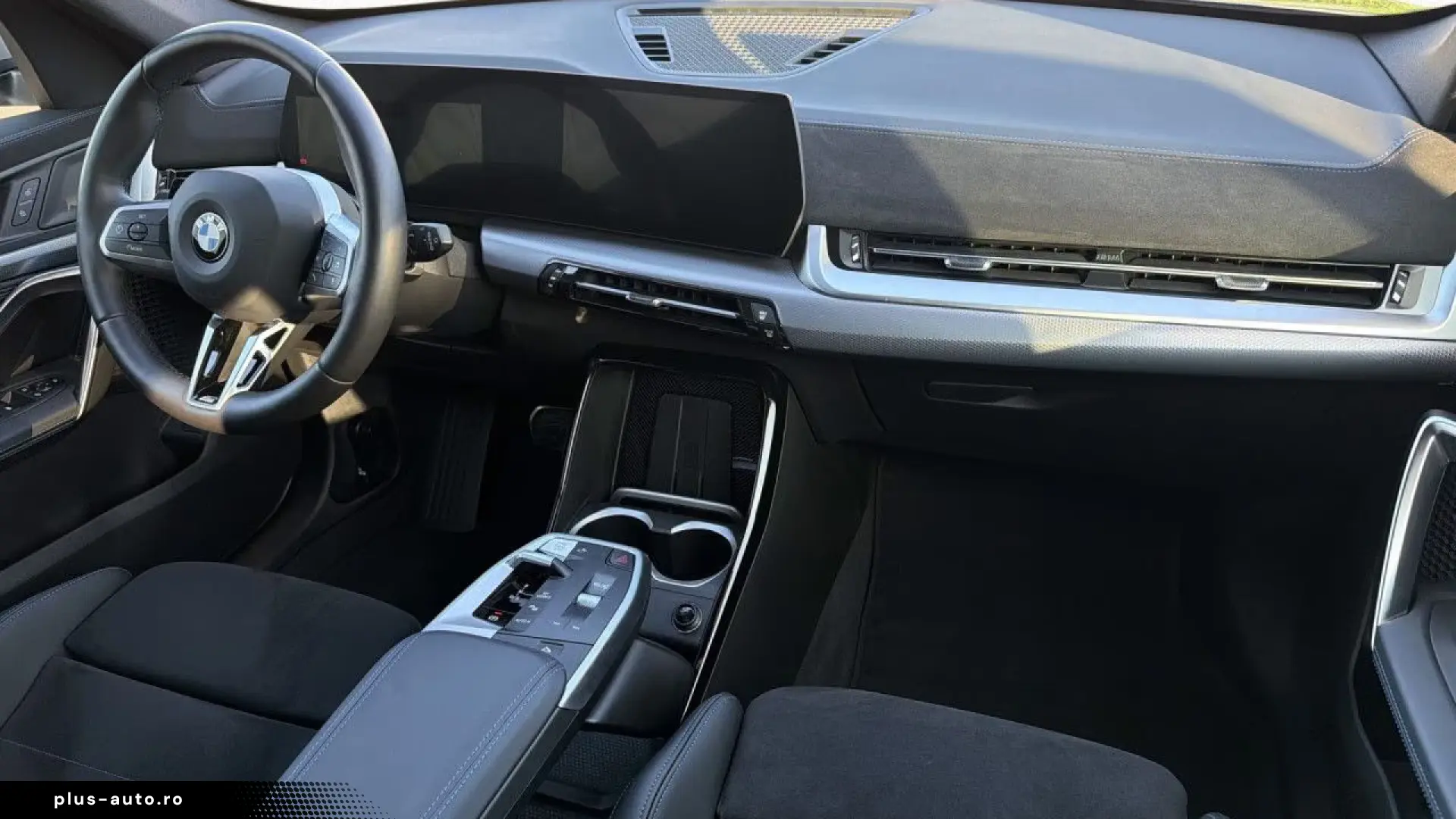 BMW X1 sDrive18i M SPORT AdLED  AHK  camera  KomZu  18