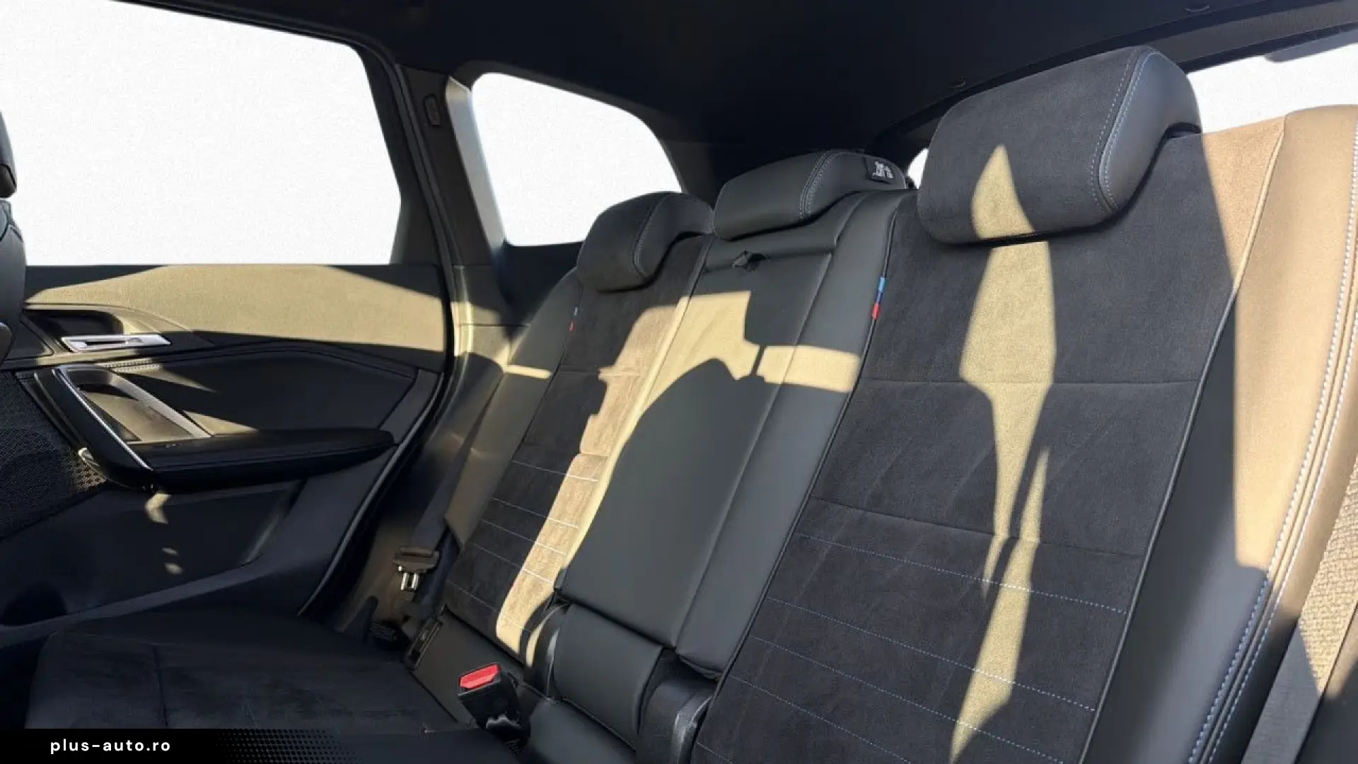 BMW X1 sDrive18i M SPORT AdLED  AHK  camera  KomZu  18