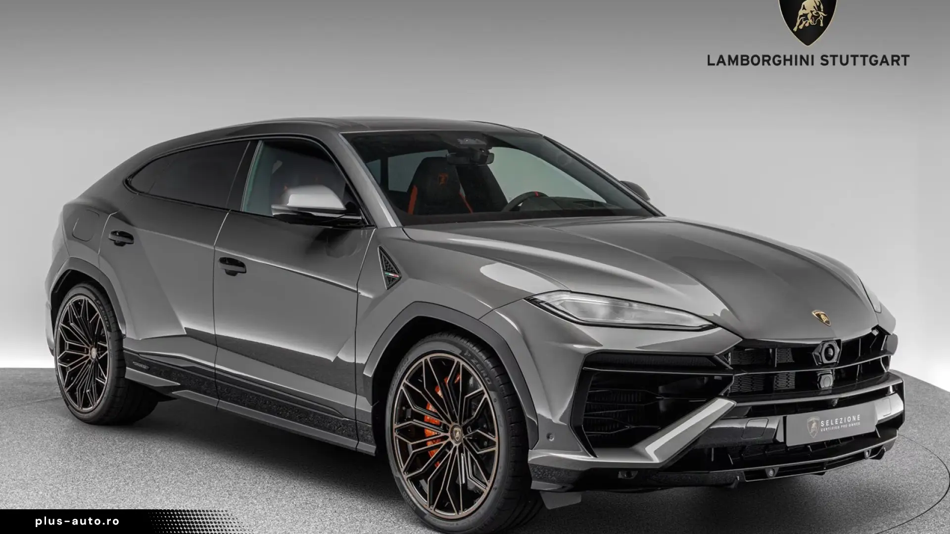 Lamborghini Urus SE Corsa Tex Style package