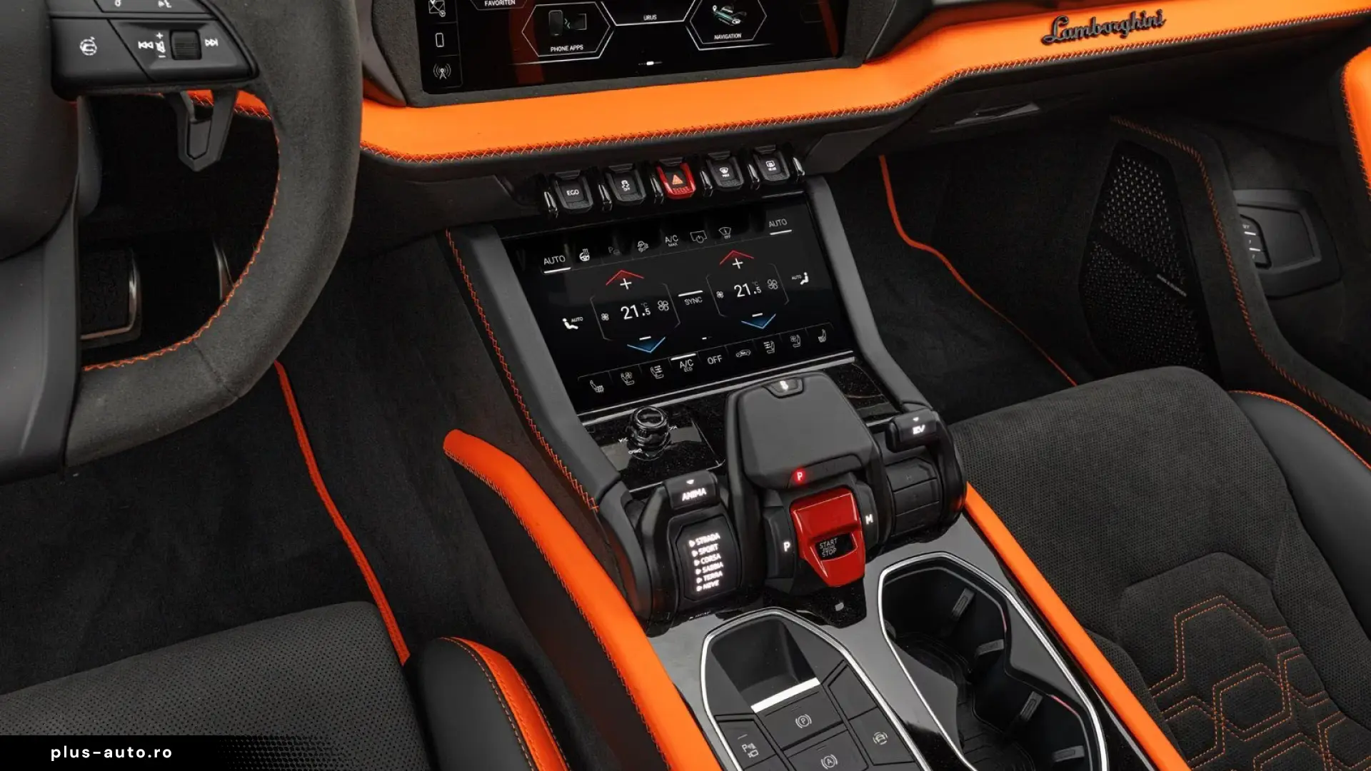 Lamborghini Urus SE Corsa Tex Style package